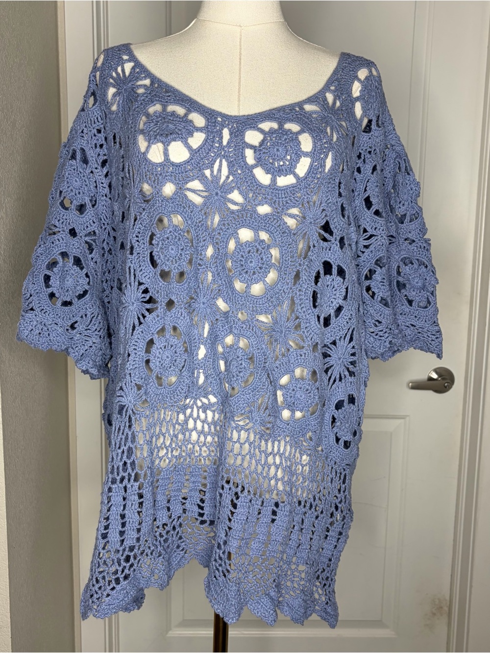 Blue Crochet Floral Shirt Size 4X Boho Hippie Cute